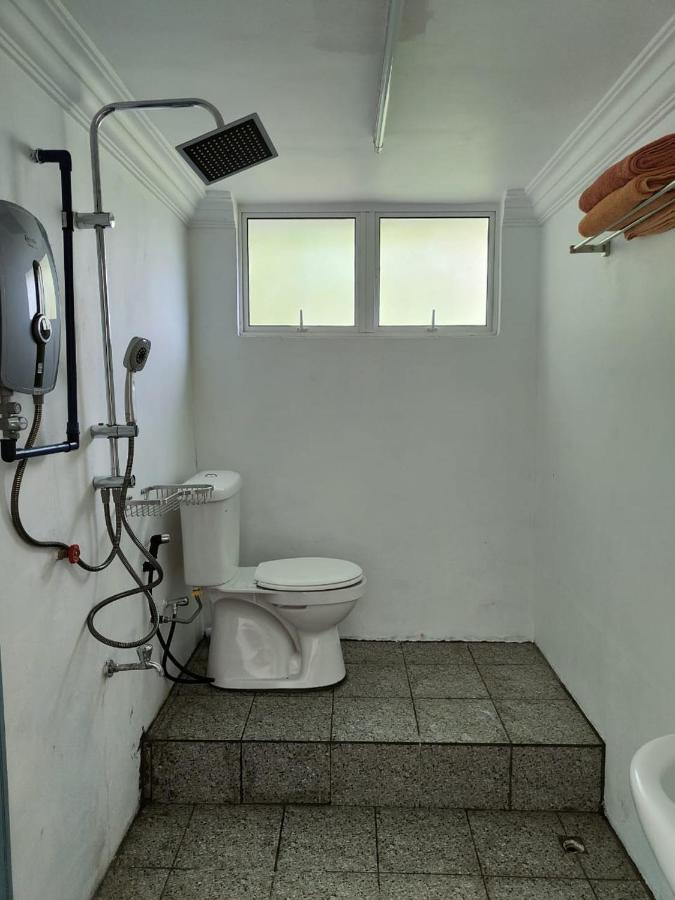 Sunrise Bedrooms And Transit Ranau Zewnętrze zdjęcie